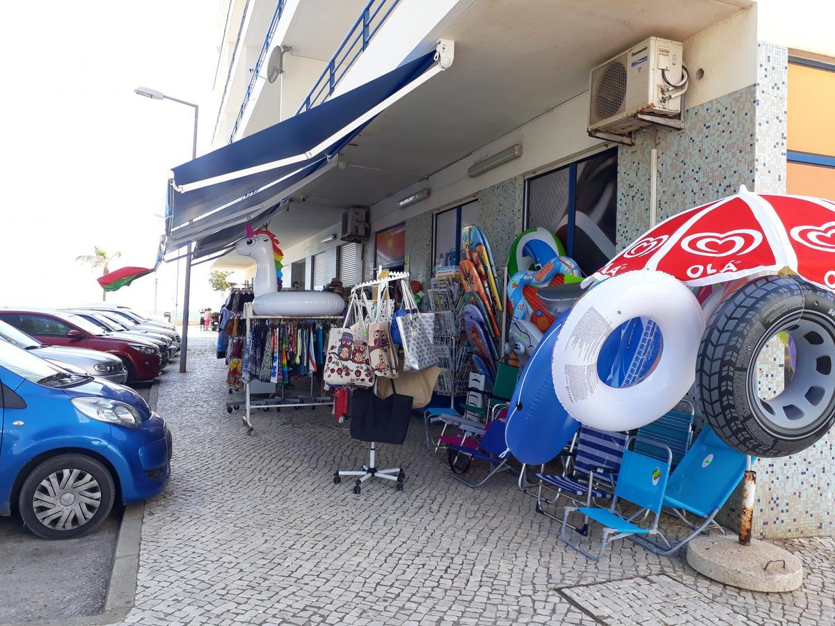 Colina Ferias- Garagem & Wifi Apartment Quarteira Bagian luar foto